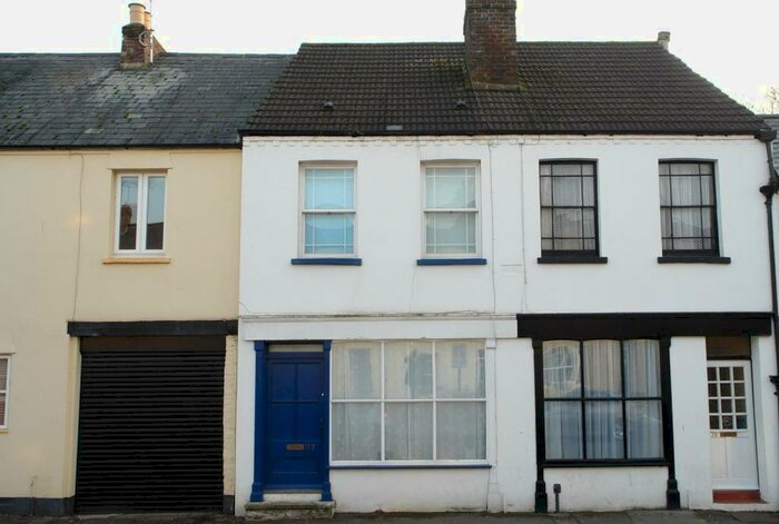2 Bedroom Terraced House To Rent In Oxford Road, Windsor, SL4