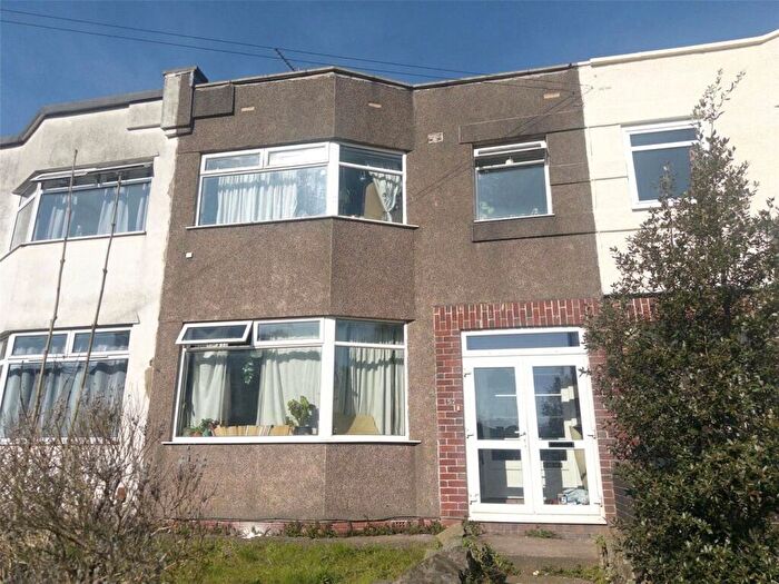 4 Bedroom Semi-Detached House To Rent In Snowdon Road, Fishponds, Bristol, BS16