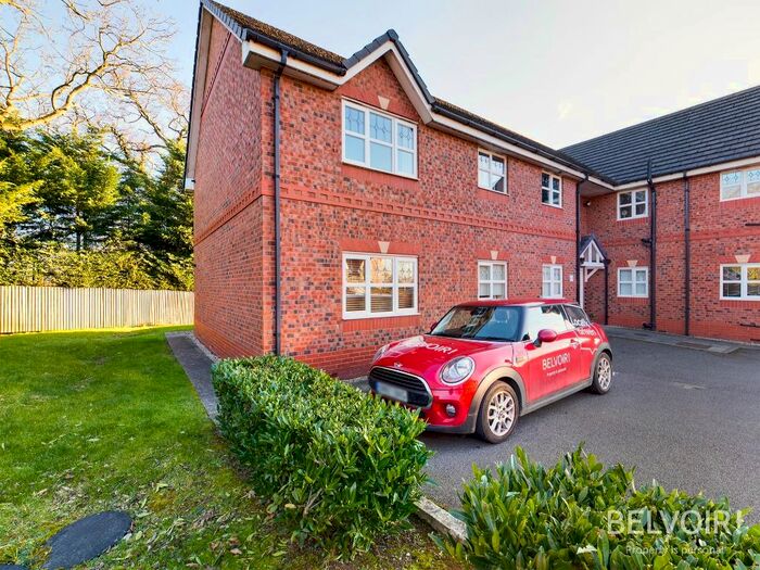 2 Bedroom Flat For Sale In Battlefield Court, Shrewsbury, SY1