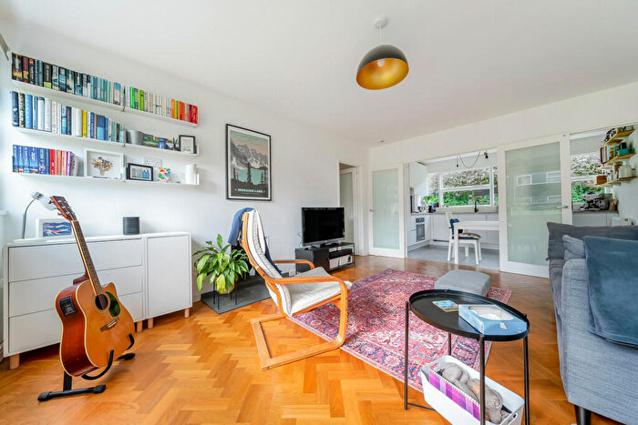 2 Bedroom Apartment For Sale In The Hall, Foxes Dale, London, SE3