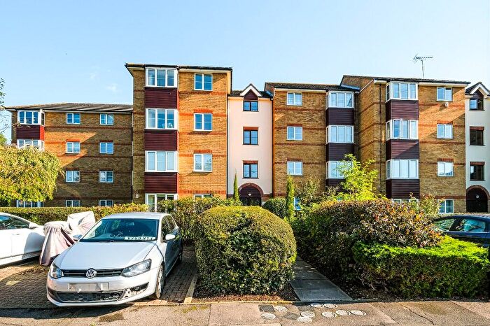 1 Bedroom Apartment To Rent In Thurlow Close, London, E4