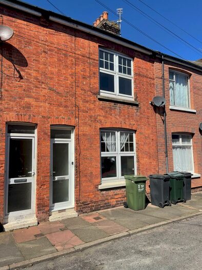 2 Bedroom Terraced House To Rent In Oxford Road, Eastbourne, BN22