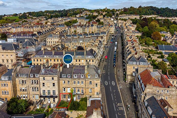 1 Bedroom Flat For Sale In Alfred Street, Bath, BA1