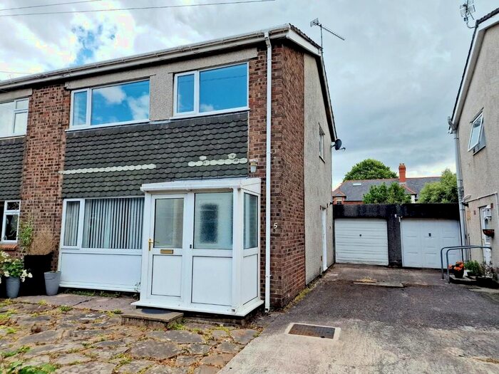 2 Bedroom Semi-Detached House To Rent In Berkley Drive, Penarth, CF64