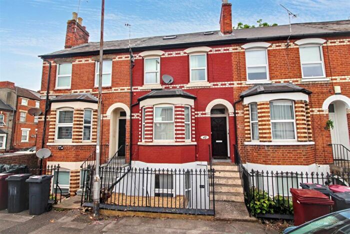 1 Bedroom Maisonette For Sale In Battle Street, Reading, RG1