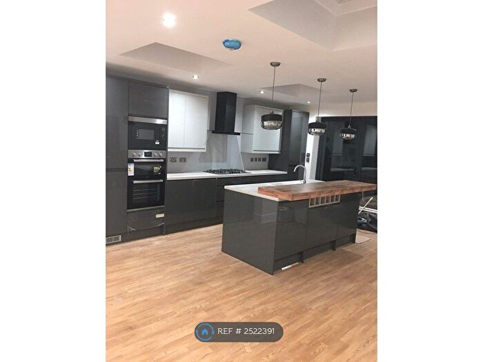 4 Bedroom Terraced House To Rent In Cairn Avenue, London, W5