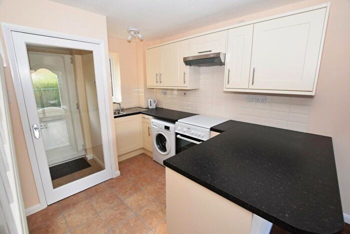 1 Bedroom Terraced House To Rent In Fircroft, Bicester, Oxfordshire, OX26