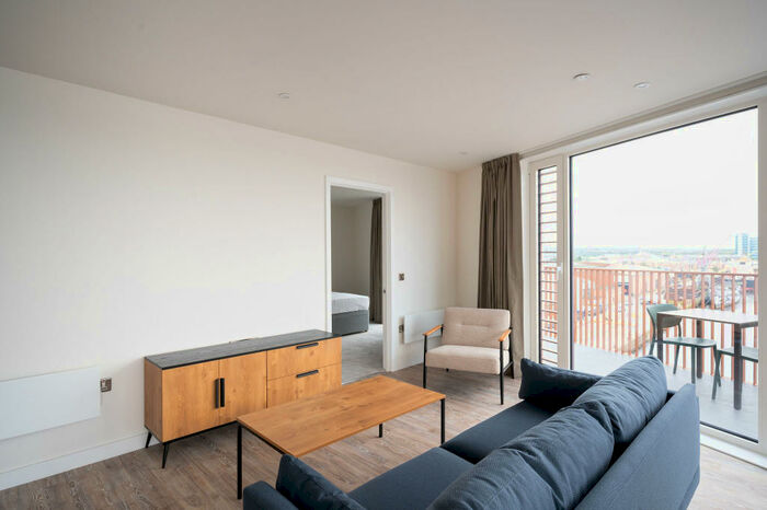 2 Bedroom Apartment To Rent In Apartment - The Kell, Gillingham Gate Road, Chatham Docks, Gillingham, ME4