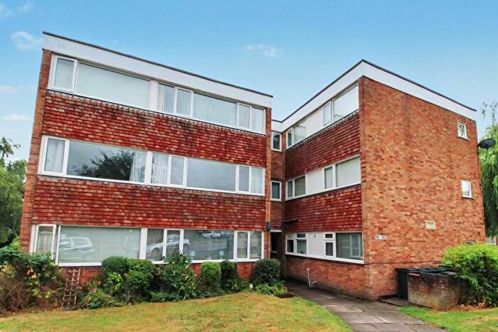 2 Bedroom Flat To Rent In Greendale Road, Whoberley, Coventry, CV5