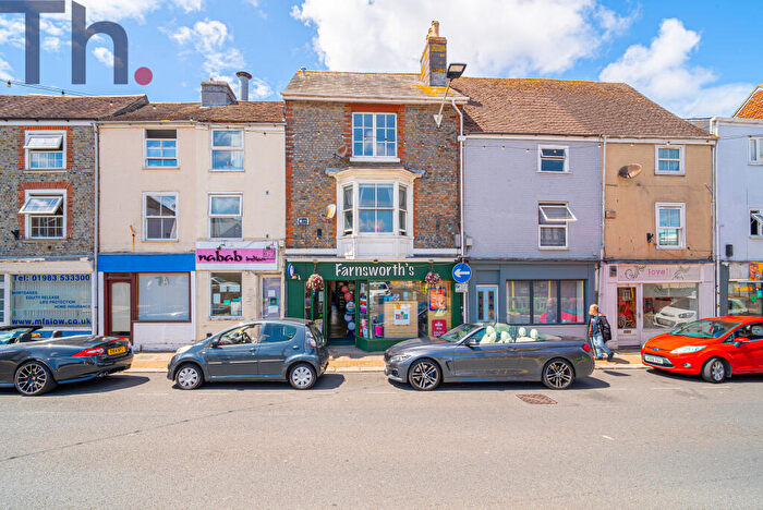 2 Bedroom Maisonette For Sale In Newport, Isle Of Wight, PO30