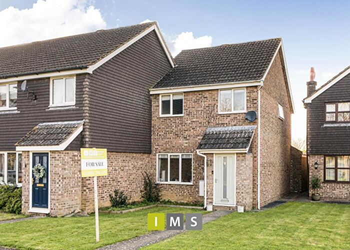 3 Bedroom Semi Detached House For Sale In Murcott Road, Upper Arncott, OX25