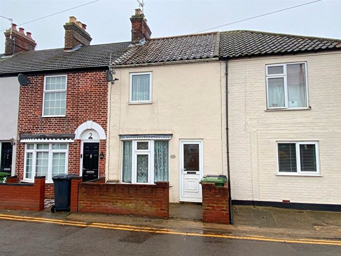 2 Bedroom Terraced House For Sale In Butt Lane, Burgh Castle, Great Yarmouth, NR31