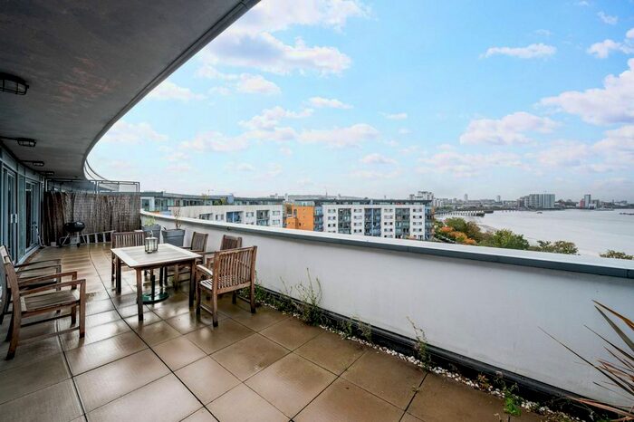 2 Bedroom Flat To Rent In Tideslea Path, Thamesmead, London, SE28