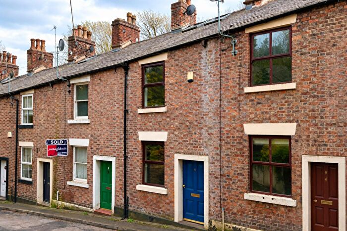 3 Bedroom Terraced House For Sale In Hollinwood Road, Disley, Stockport, SK12