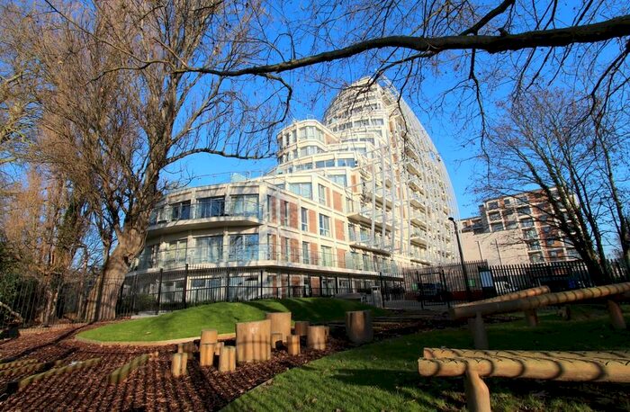 1 Bedroom Apartment To Rent In Henry Macaulay Avenue, Kingston Upon Thames, KT2