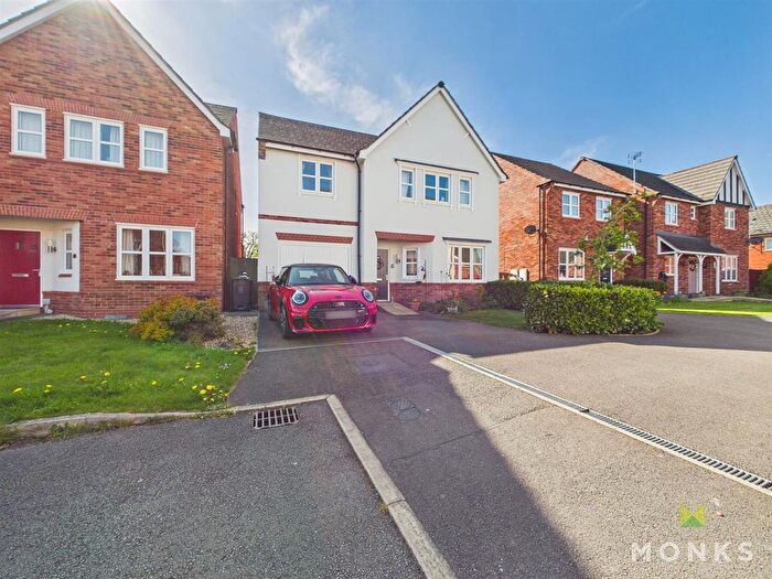 4 Bedroom Property For Sale In Telford Avenue, Ellesmere, SY12