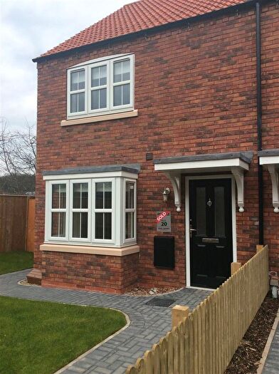 3 Bedroom End Of Terrace House To Rent In Bob Rainsforth Way, Gainsborough, DN21