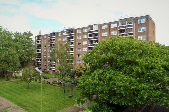 Studio To Rent In Hanover Court, Cambridge, CB2