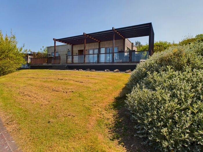 2 Bedroom Bungalow For Sale In Tregea Hill, Portreath, Redruth, TR16