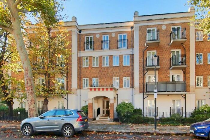 1 Bedroom Flat To Rent In Russell Road, Kensington, London, W14