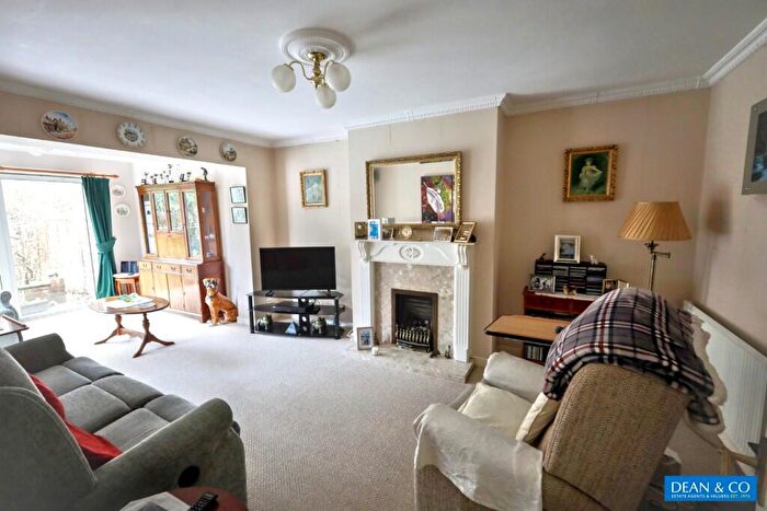 2 Bedroom Semi-Detached Bungalow For Sale In Hangleton Valley Drive, Hove, East Sussex, BN3