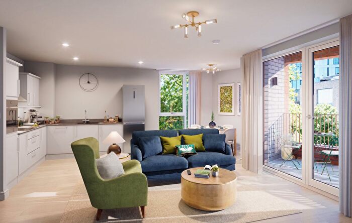 2 Bedroom Flat For Sale In Seven Sisters Road, Hackney, N4