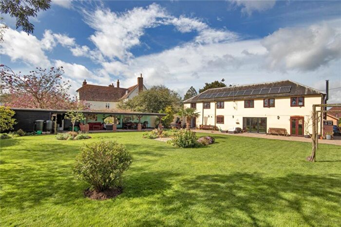 4 Bedroom Detached House For Sale In Lees Road, Laddingford, Maidstone, Kent, ME18