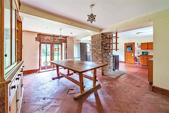 Property For Sale In Bath Road, Eastington, Stonehouse, Gloucestershire, GL10