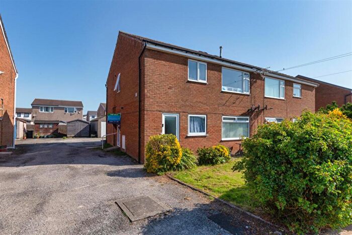 2 Bedroom Flat For Sale In Grayrigg Drive, Morecambe, LA4