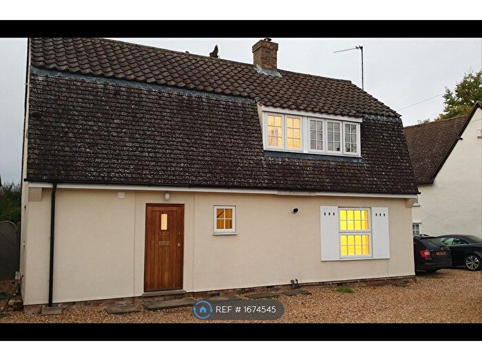 3 Bedroom Detached House To Rent In High St, Nr Royston, SG8