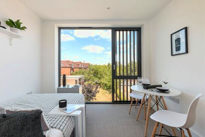 Studio To Rent In Harrovian House, Woodlands Road, Harrow, HA1