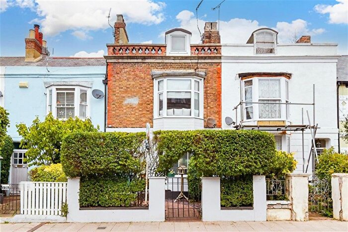 3 Bedroom Terraced House For Sale In Charles Street, Herne Bay, Kent, CT6