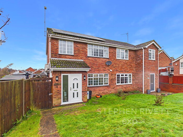 3 Bedroom Semi Detached House For Sale In Downside, Stowmarket, IP14