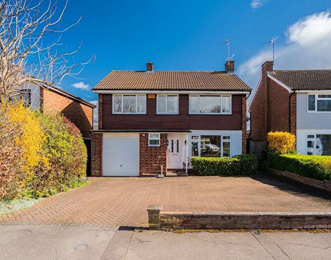 4 Bedroom Detached House For Sale In Whalley Drive, Bletchley, Milton Keynes, MK3