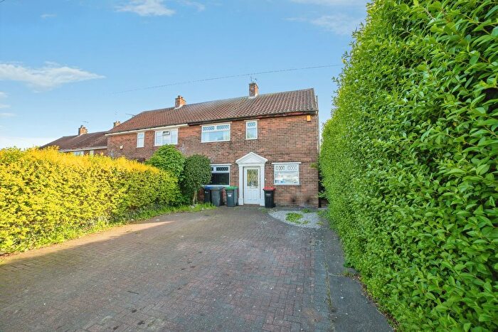 3 Bedroom Semi-detached House For Sale In Eastfield Side, Sutton-In-Ashfield, Nottinghamshire, NG17