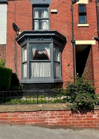3 Bedroom Terraced House To Rent In Skipton Road, Sheffield, S4