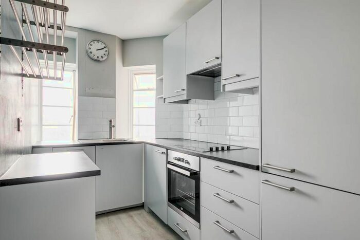 2 Bedroom Flat To Rent In Hornsey Lane, London, N6