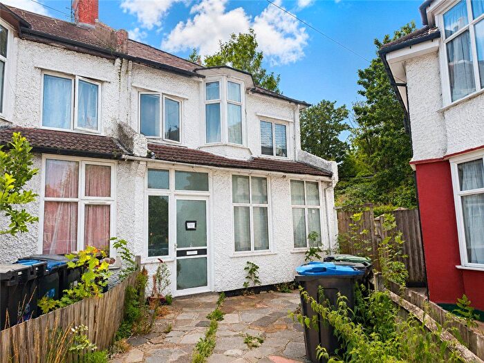 4 Bedroom End Terrace House For Sale In Acacia Road, London, London, SW16
