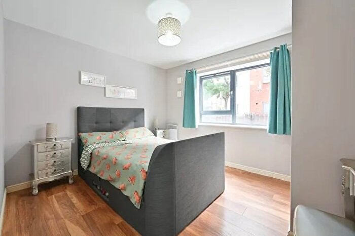 1 Bedroom Flat For Sale In Aldborough House, Harrow, Middlesex, HA3