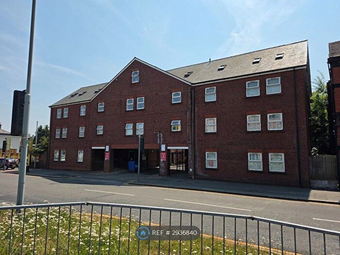 2 Bedroom Flat To Rent In East Prescot Road, Liverpool, L14