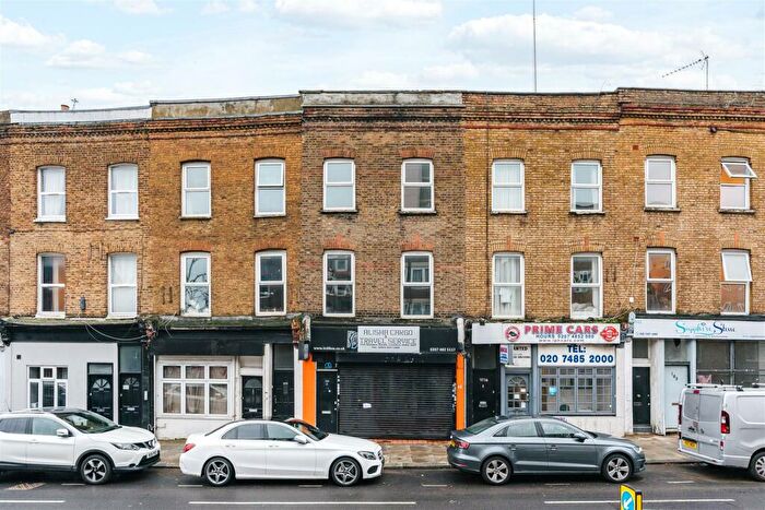 4 Bedroom Flat To Rent In Malden Road, London, NW5