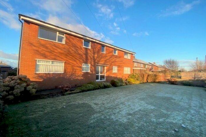 2 Bedroom Flat To Rent In Osborne Grove, Thornton-Cleveleys, FY5