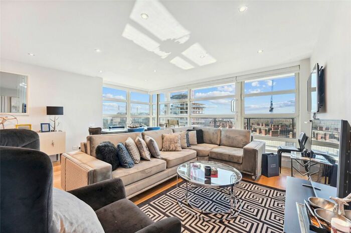 3 Bedroom Flat To Rent In Consort Rise House, Buckingham Palace Road, SW1W