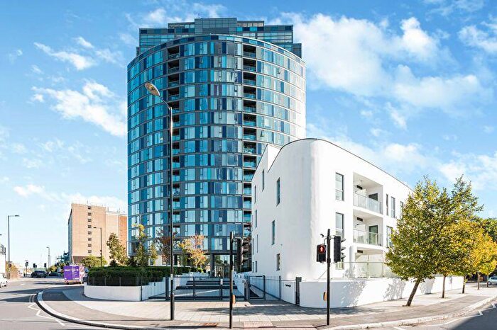 1 Bedroom Flat To Rent In Newgate, Croydon, CR0