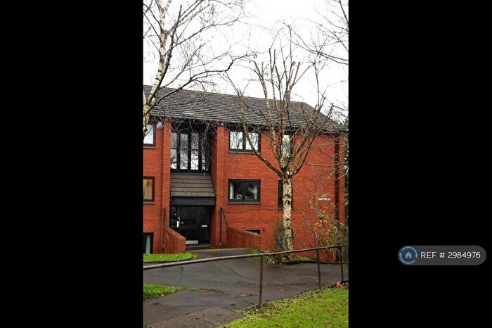 2 Bedroom Flat To Rent In Kelvinside Drive, Glasgow, G20