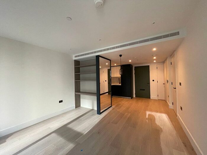 1 Bedroom Flat To Rent In The Westmont, White City Living, W12