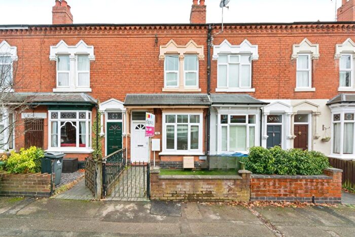 3 Bedroom House To Rent In Bishopton Road, Smethwick, B67