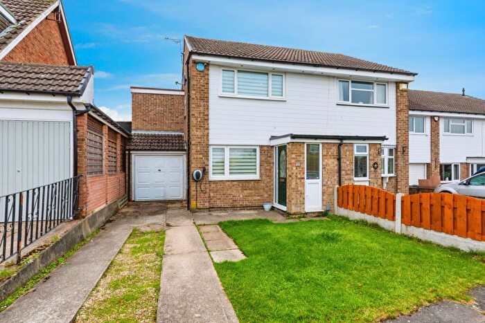 3 Bedroom Semi-Detached House For Sale In Chapelfield Drive, Thorpe Hesley, Rotherham, S61