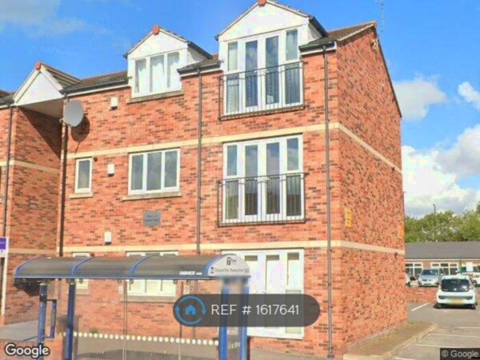 2 Bedroom Flat To Rent In Faheem Court, Rotherham, S65