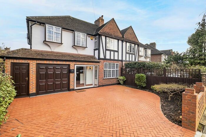 4 Bedroom Semi-Detached House To Rent In Cardinal Crescent, New Malden, KT3